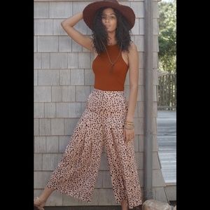 NWT Anthro Isobel Mauve Gaucho Leopard Pants